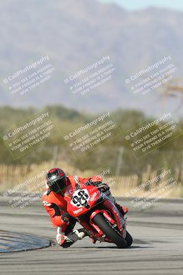 media/Dec-01-2025-Moto Forza (Mon) [[2daa91e15f]]/1-Advanced Group/Session 3 (Turn 3)/